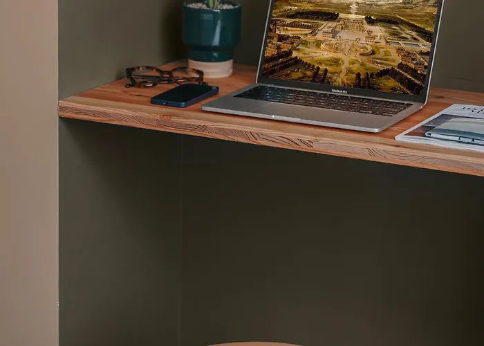 Hotel Le Bout Du Parc De