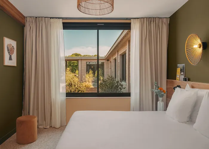 Le Bout Du Parc De 3*