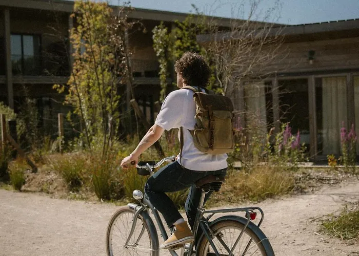Le Bout Du Parc De Hotel Versailles